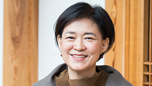전통의 현대화를 실천하는 재단법인 아름지기 이사장 신연균 동문(사회·74년 졸)