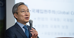 법학전문대학원, 강일원 헌법재판관 초청 특강 개최
