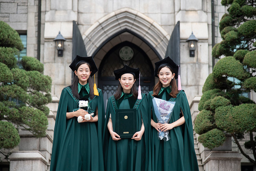134년 만의 학위복 리뉴얼, 2019학년도 전·후기 학위수여식 앞두고 배부 시작