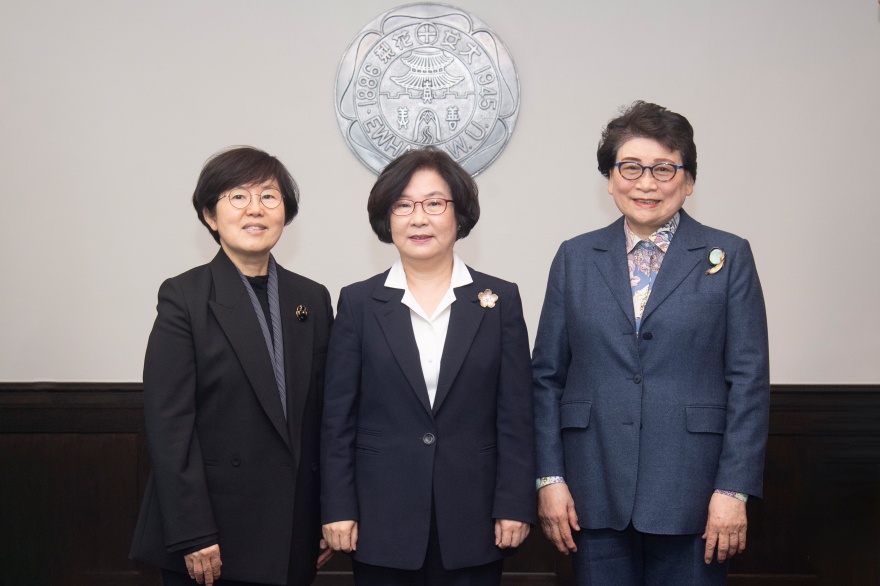 [동정] 오혜숙, 임선영 동창 총장 초청 오찬