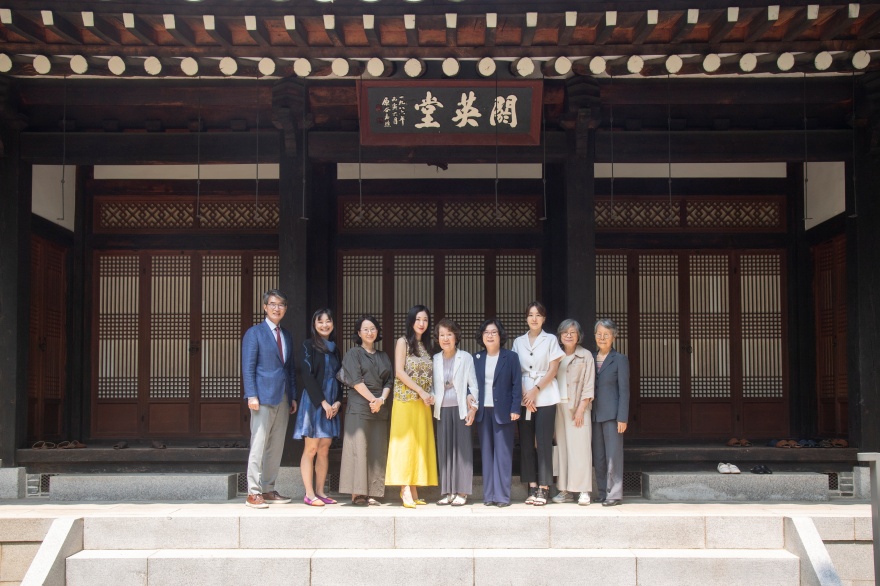 [동정] 조영수 한세예스24 문화재단 이사장 및 가족 총장 초청 오찬