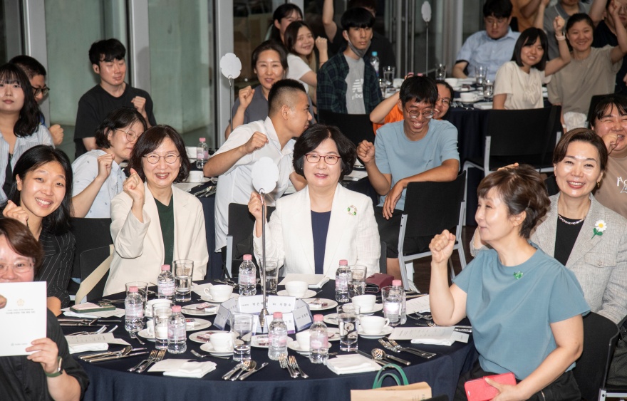 [동정] 이수매니지먼트 직원 환영 만찬