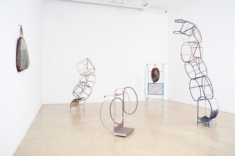 본교, 현대미술가 故 강서경 교수 유작 기증 받아