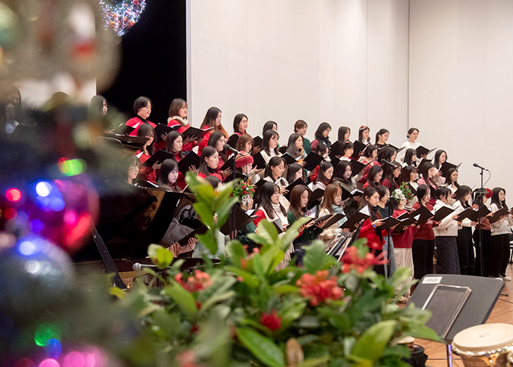 2025 Ewha Family Christmas Service Held