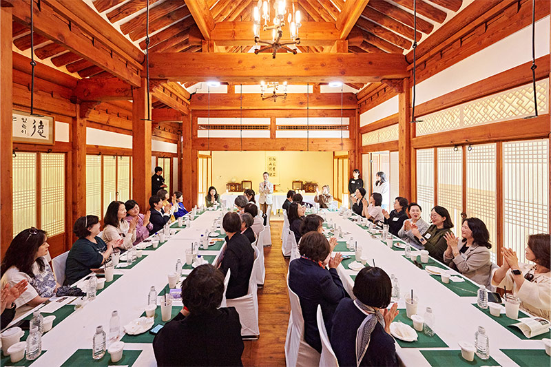 국내외 동창과 함께한 이화 창립 140주년