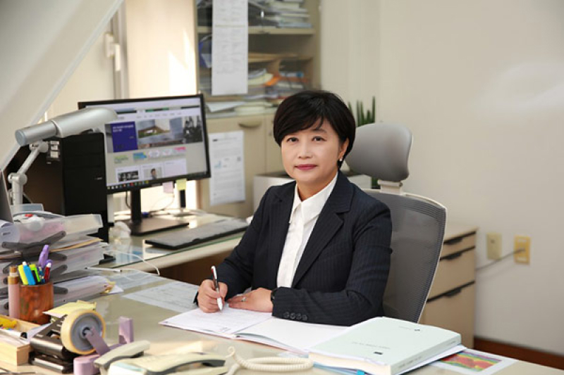교육학과 한유경 교수 '근정포장' 수상